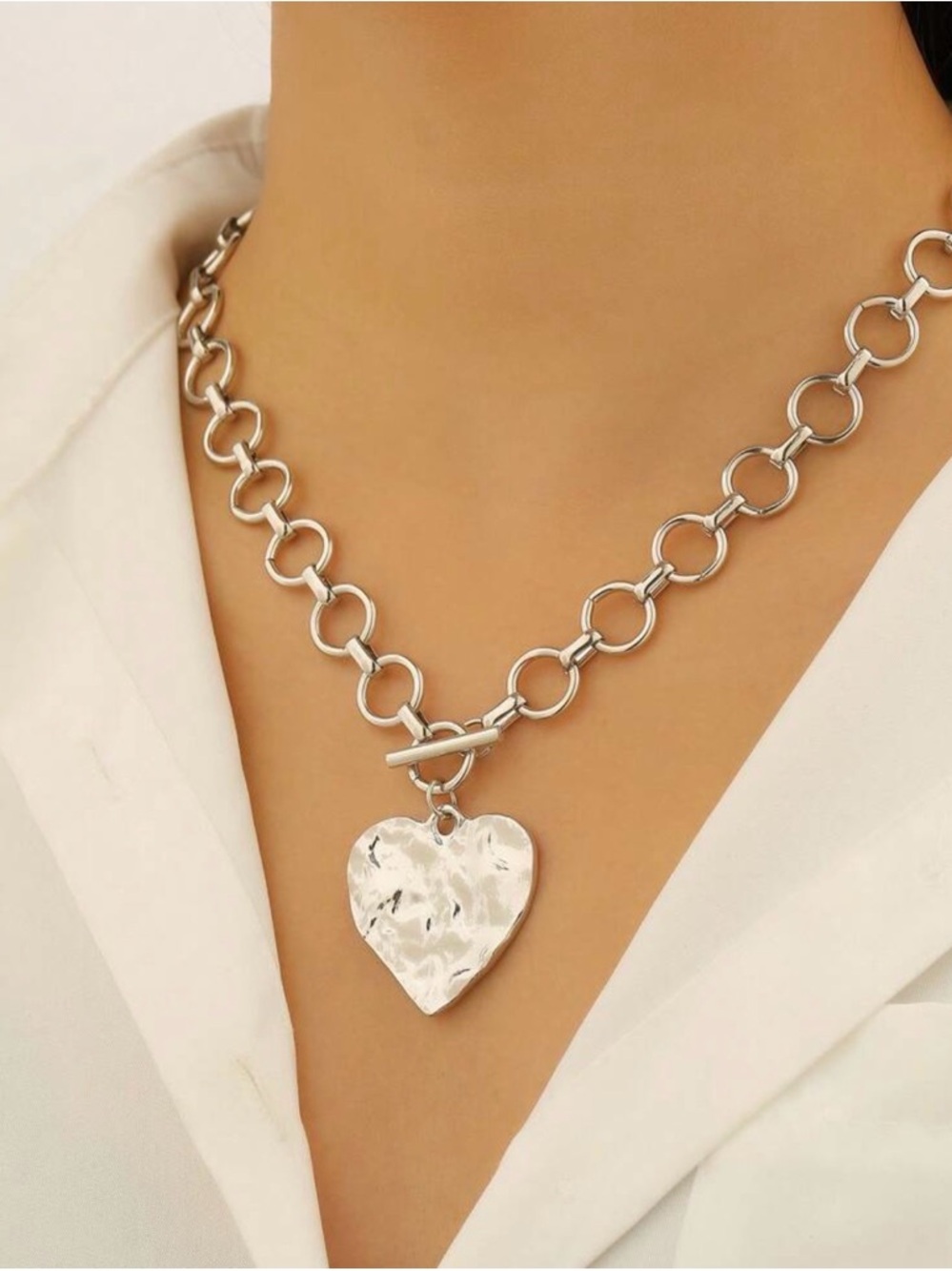 Silver Tone Heart Pendant Chain Necklace - Picture 2 of 5